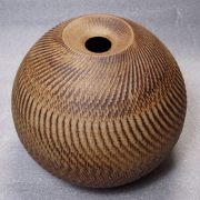 b) Kanna - Shigeo Shiga (1928-2011)
